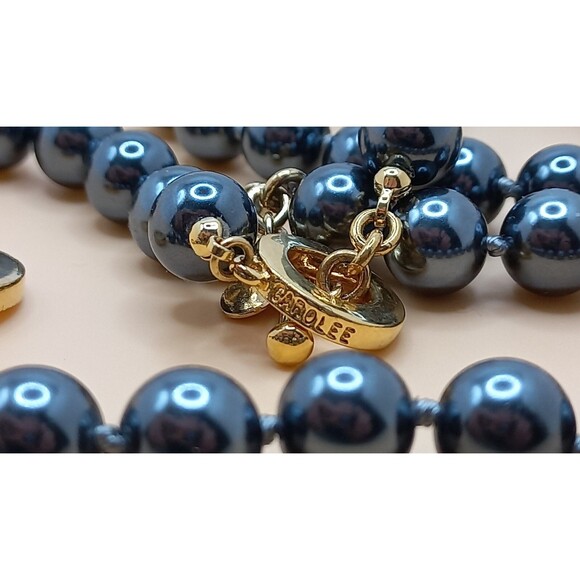 Carolee Vintage Gold Tone Faux Pearl Necklace & Bracelet Set - Picture 7 of 7